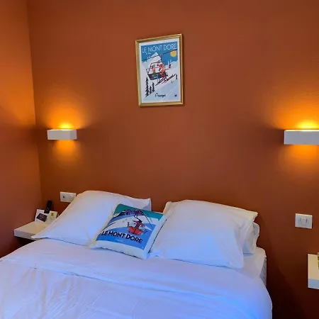 Hotel Logis Le Regis